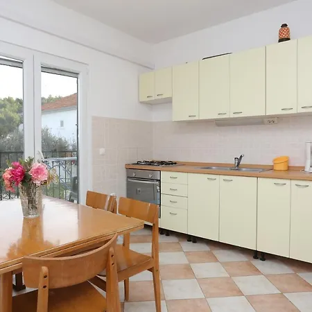 Seaside House Slatine, Ciovo - 16343 度假居