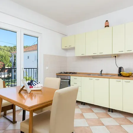 Seaside House Slatine, Ciovo - 16343 度假居 *