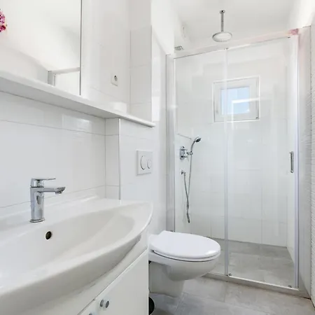 Nyaraló Seaside House Slatine, Ciovo - 16343 *