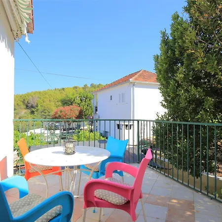 Vakantiehuis Seaside House Slatine, Ciovo - 16343 *