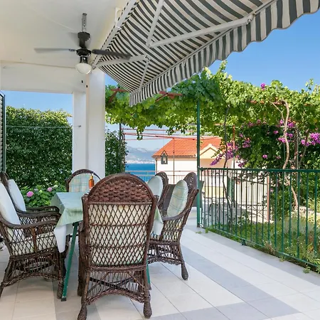 Seaside House Slatine - Ciovo - 16343 Trogir